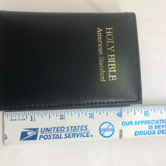 Small Electronic Bible and More with Case - Picture 3 of 4